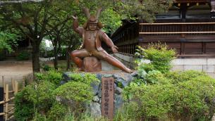 勝負の神様藤森神社の金太郎像