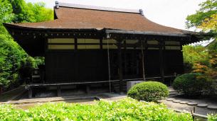山科勧修寺の本堂
