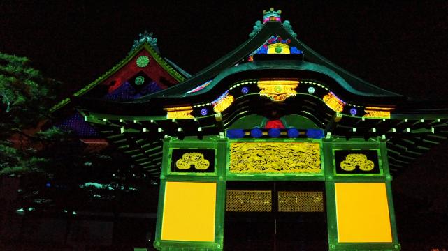 夏の夜に開催される京の七夕堀川会場の幻想的な二条城二の丸御殿のプロジェクションマッピング 2013年8月8日