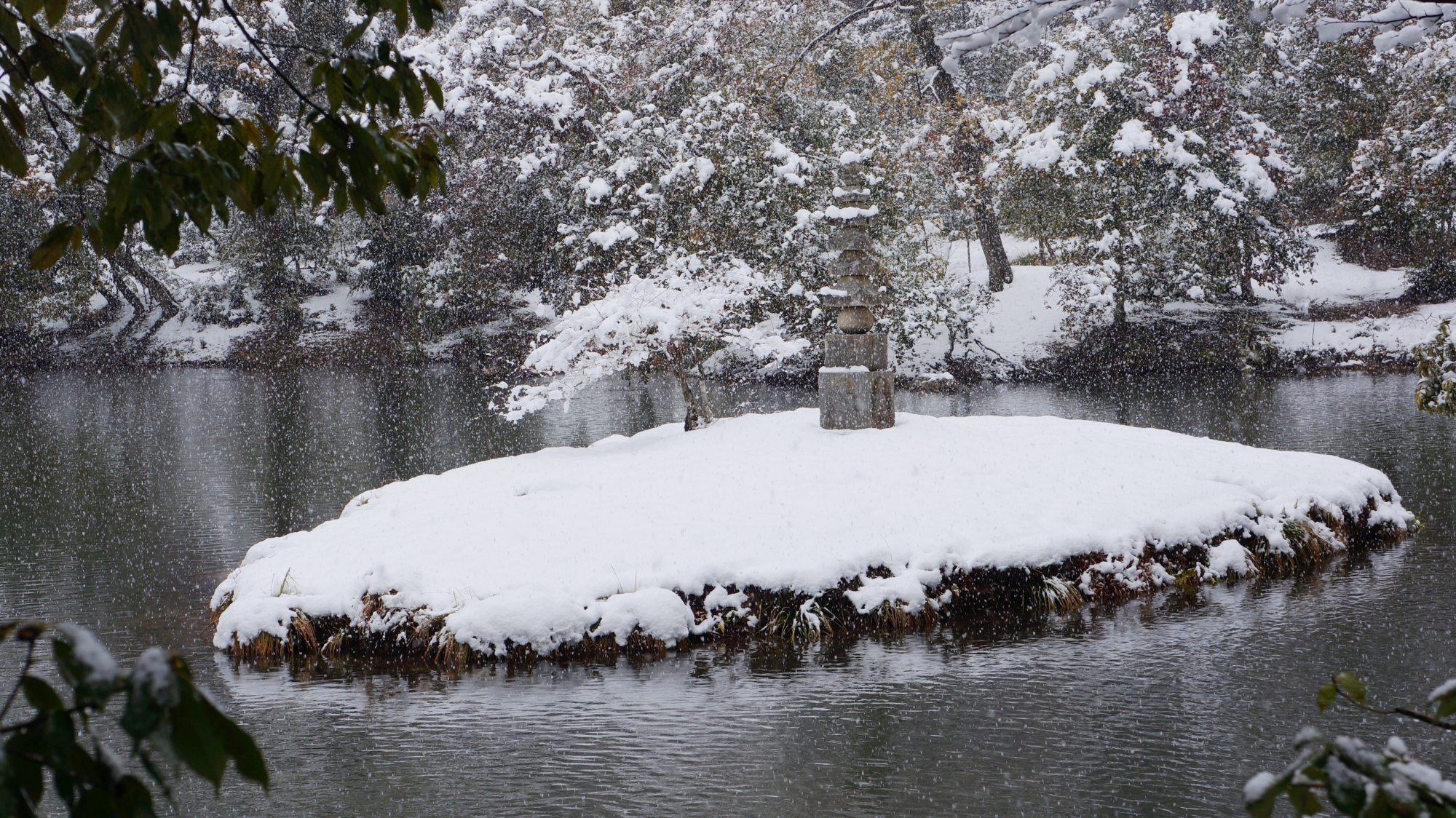 安民澤の雪景色