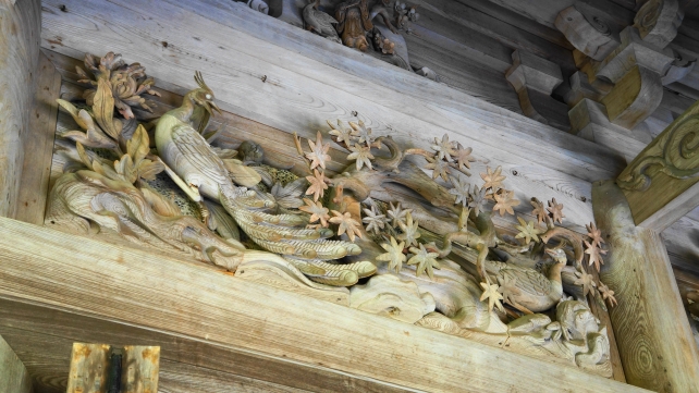 大原勝林院の本堂の彫刻