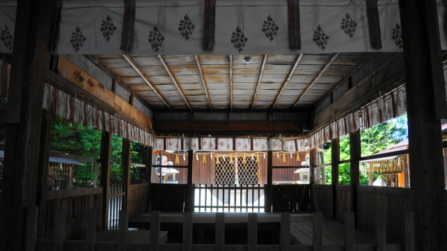大将軍神社（西賀茂）の拝殿から本殿