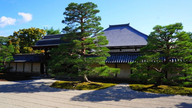 天龍寺の美しい方丈東庭園