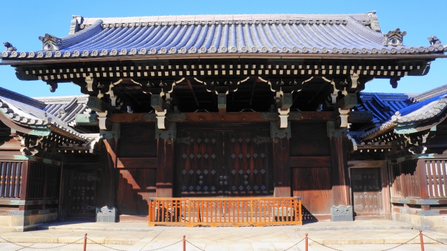 西本願寺の大玄関門