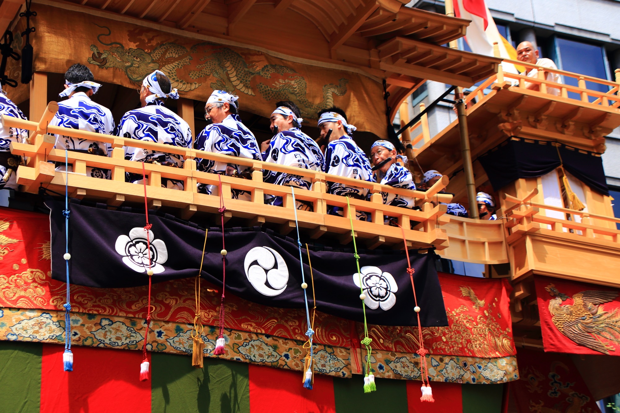 祇園祭後祭の山鉾巡行の大きな大船鉾