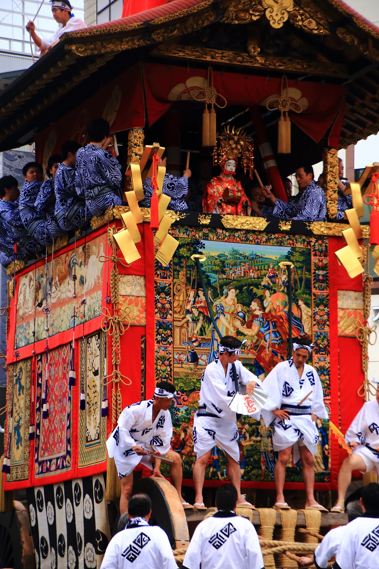 Kanko-Hoko appeared in Gion-Matsuri Festival
