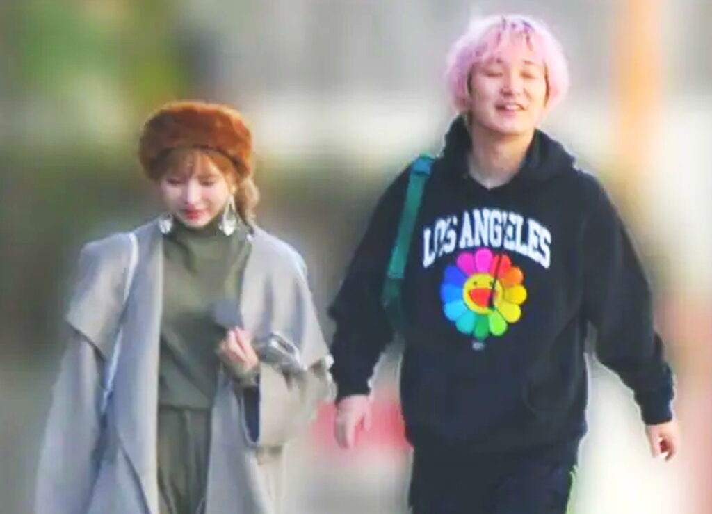 益若つばさ 女性自身